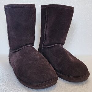BearPaw 8 Chocolate Brown Suede Short Boot